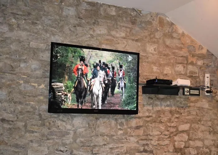 Group Getaway Villa, 度假居 Anthisnes