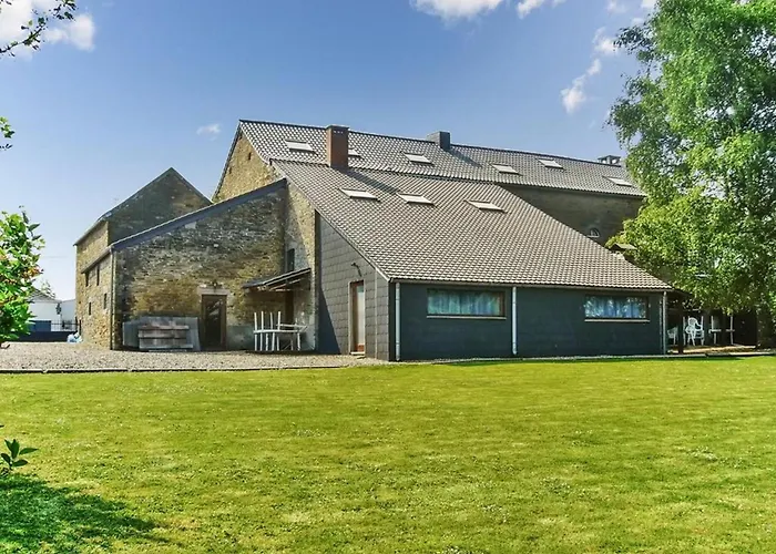 Group Getaway Villa,