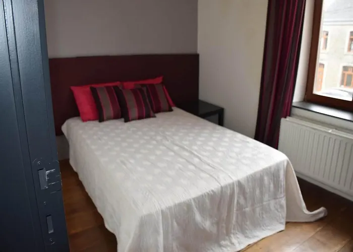 Group Getaway Villa, Hébergement de vacances Anthisnes